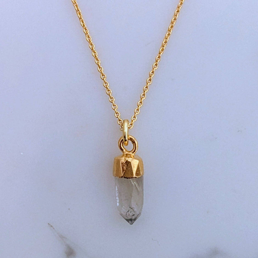 The En Pointe Clear Quartz Gemstone Necklace - Gold